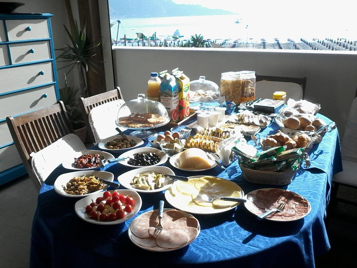 B&B Baia Delle Sirene Giardini Naxos Luaran gambar